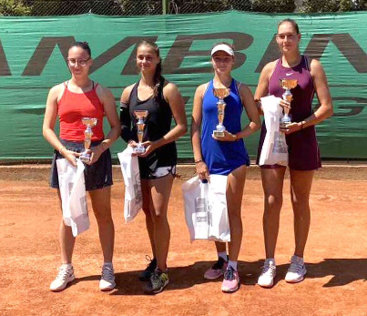 Хасковската тенисистка Лилия Димова е вицешампионка на Държавното в София