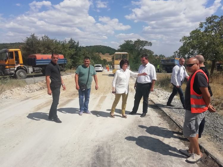 Цвета Караянчева и Никола Чанев инспектираха пътя Кърджали-Мост-Манастир