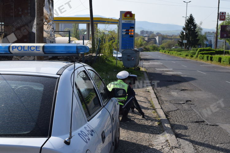 Специализирана операция на МВР: спряха нерегистрирани автомобили в Кърджалийско