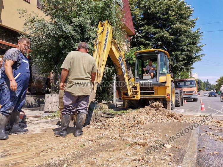 Част от хасковски квартал е без вода заради авария до автогарата