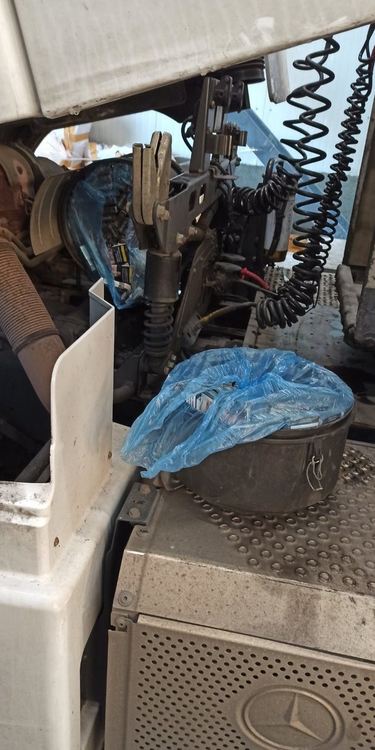 Задържаха близо 270 000 къса контрабандни цигари на границата 