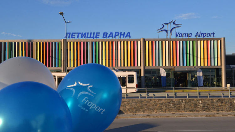 Стотици чартъри... не се готвят да летят до България