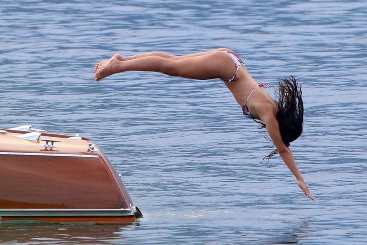 Тийн звезда: Дъщерята на Моника Белучи се снима за Dolce & Gabbana