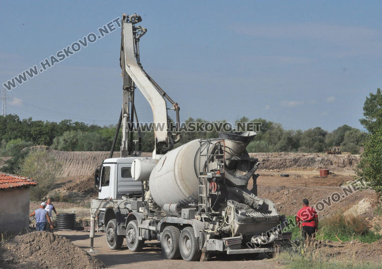 Изграждането на канализацията в „Болярово“ се забави заради технически проблем