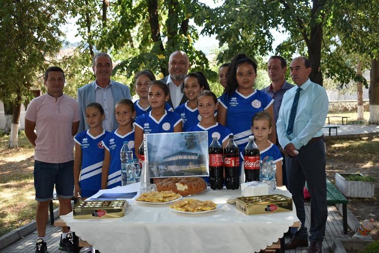 Министърът на спорта посети село Тополово по повод изграждането на нова спорта зала