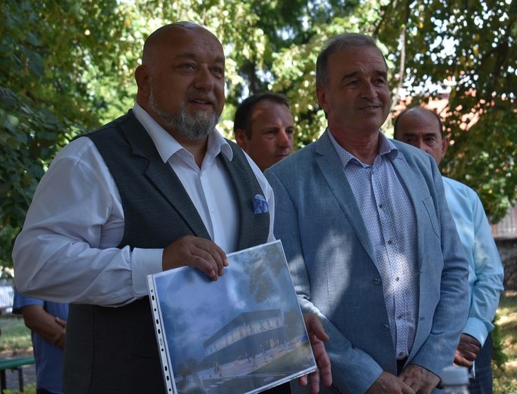 Министърът на спорта посети село Тополово по повод изграждането на нова спорта зала