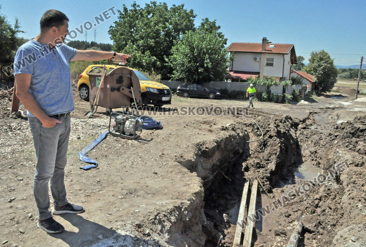 Строителят  на канализацията в „Болярово“ покрива щетите на пострадала по трасето шофьорка