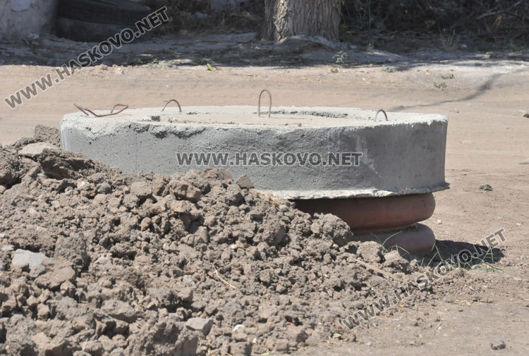 Строителят  на канализацията в „Болярово“ покрива щетите на пострадала по трасето шофьорка