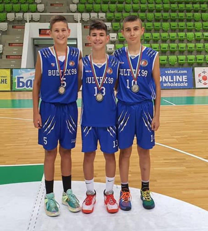 Хасковлията Кристиян Желев е вицешампион на България по баскетбол