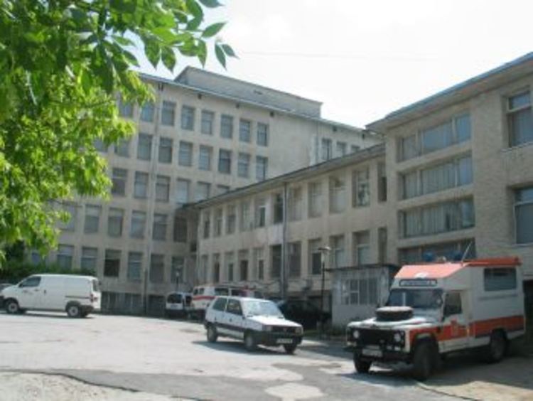 Санитар от МБАЛ в Златоград е сред новорегистрираните пет случая в областта