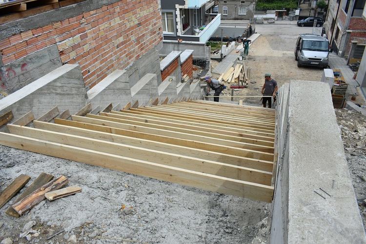 Проверка на три строителни обекта извърши община Асеновград