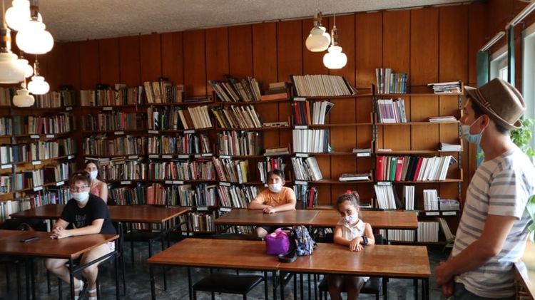 Хасковският художник Даниел Русев с пореден урок за историята на световната живопис