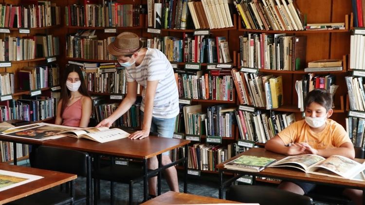 Хасковският художник Даниел Русев с пореден урок за историята на световната живопис