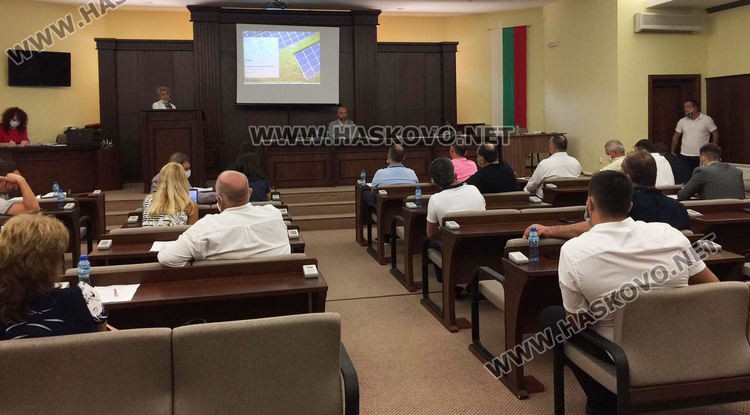 Общинският съвет на Хасково даде „зелена светлина“ за фотоволтаичния парк край Книжовник 