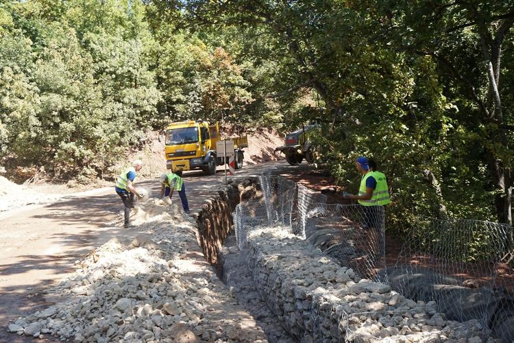 Първи ремонт от 80 години насам по пътя Харманли-Маджарово