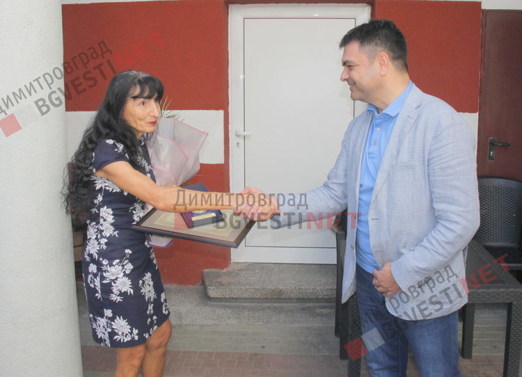 В историята остава 39-годишен стаж в историческия музей 