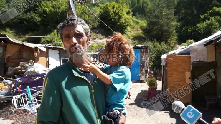 Подпалвачът вадил нож в гетото и скачал на бой. Изгорил демонстративно къщите