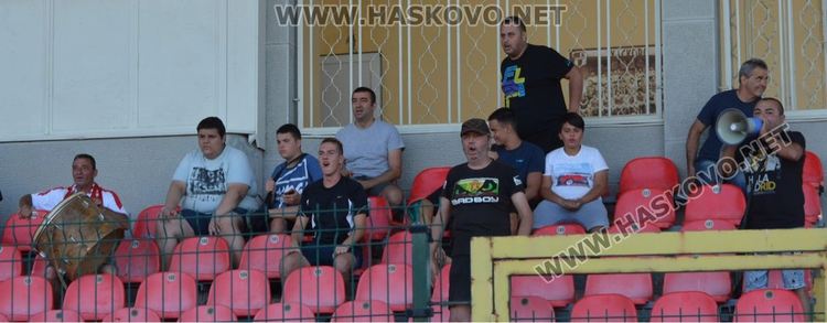 Футболният тим на Хасково се сгромоляса на собствен терен