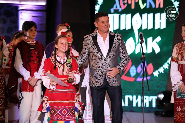 Блестящо представяне на талантливите смолянски деца в "Детски Пирин Фолк"