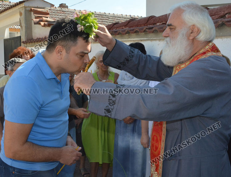 Пет овце курбан даде кметът на Димитровград за празника на града