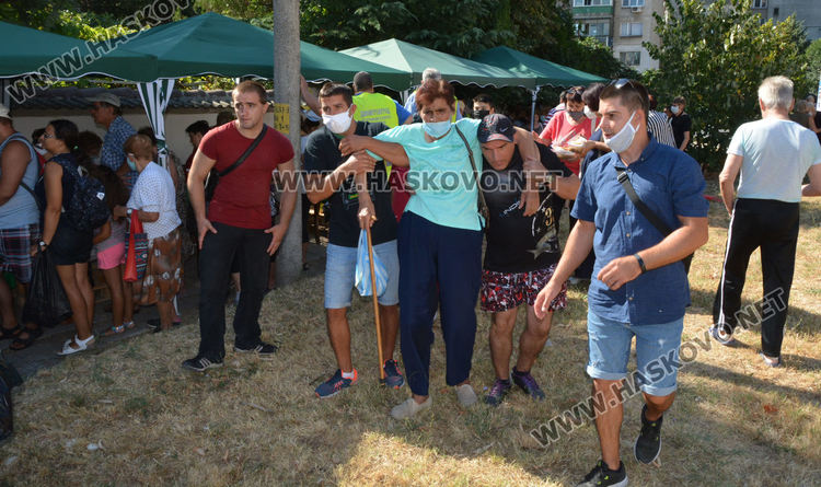 Пет овце курбан даде кметът на Димитровград за празника на града