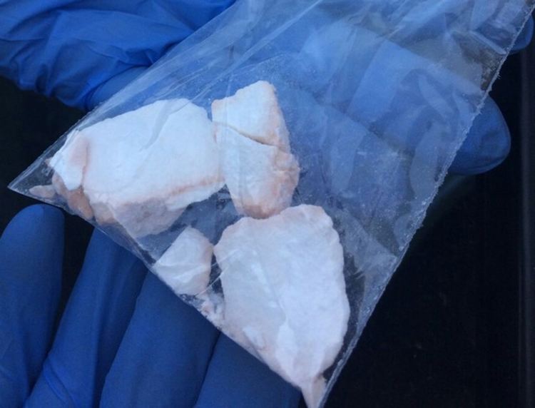 Задържаха във "Възрожденци" 28-годишен с хероин