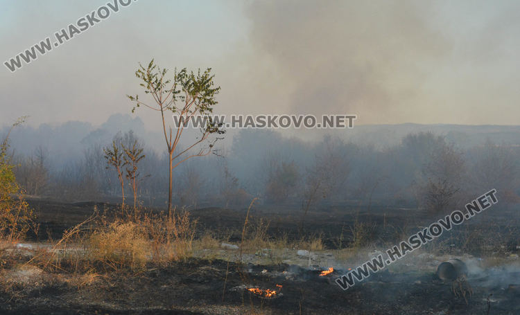 Отвориха магистралата, чакат хеликоптер за пожар в Свиленградско
