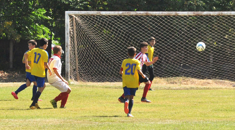 8 отбора от Хасковско се включиха в турнир „Децата и футболът“