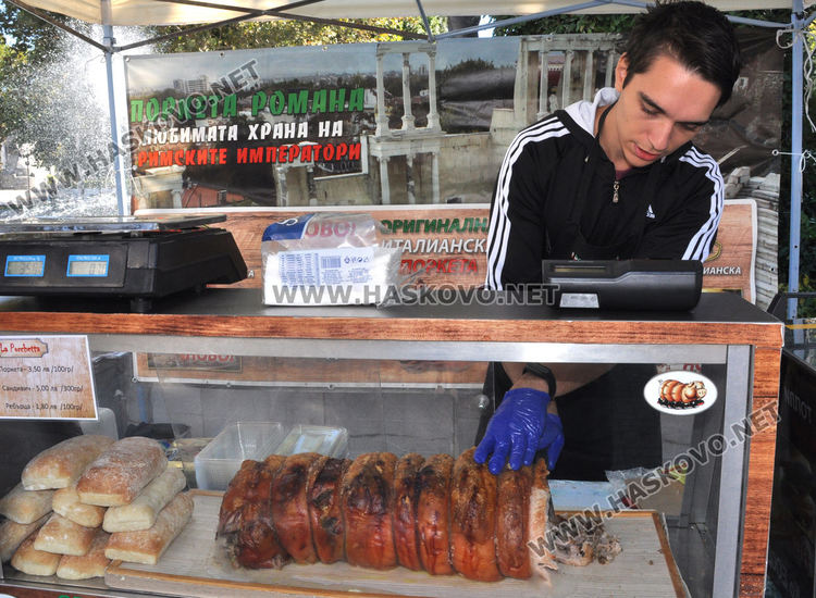 Кралицата на нощта и множество художествени изделия на изложението „Българско е“ 
