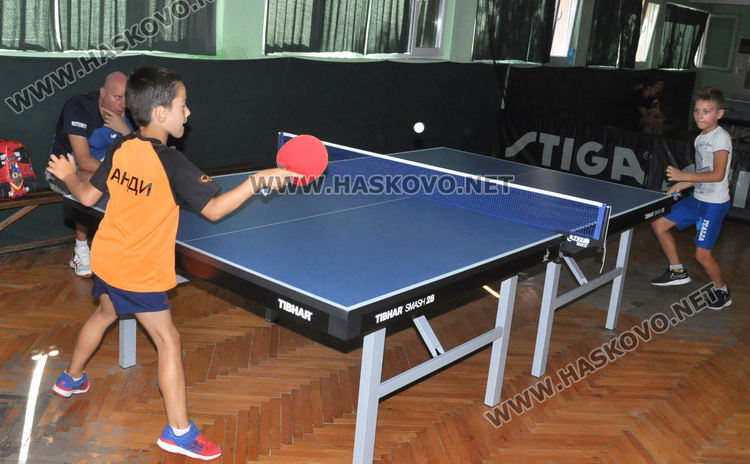 Милко Багдасаров и Елвис Хаджиев са победители в турнир по тенис на маса