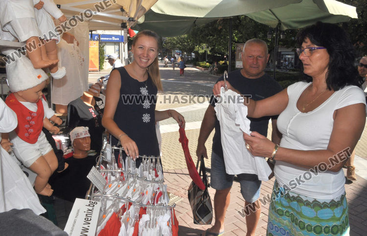 Кралицата на нощта и множество художествени изделия на изложението „Българско е“ 