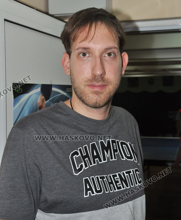 Павел Костадинов