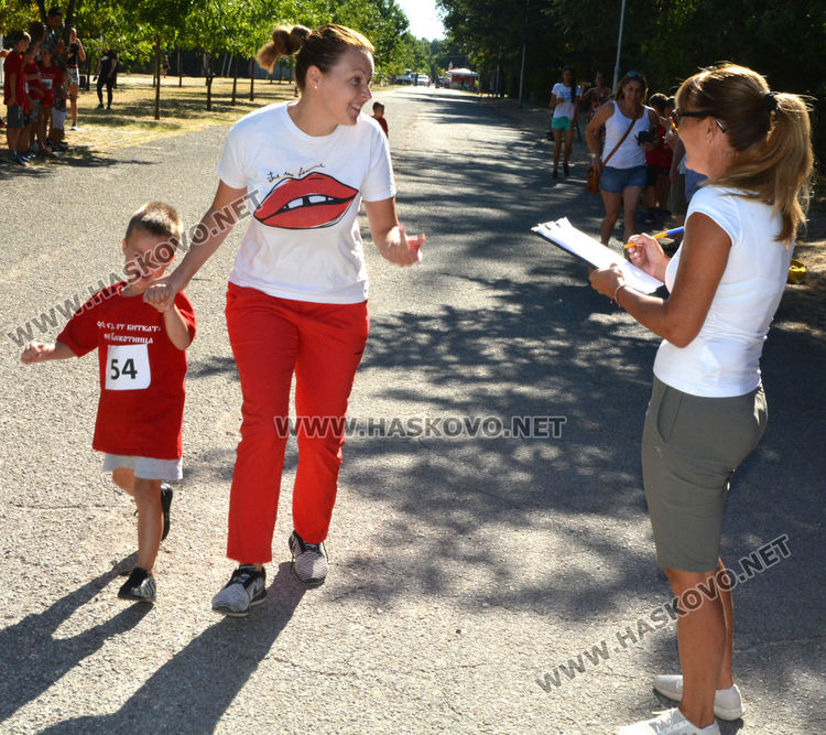 55 деца се включиха в лекоатлетическия крос „Клокотница“ в Хасково