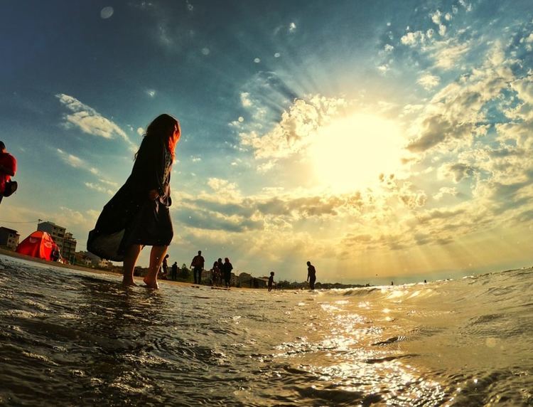 Слънчево начало на седмицата