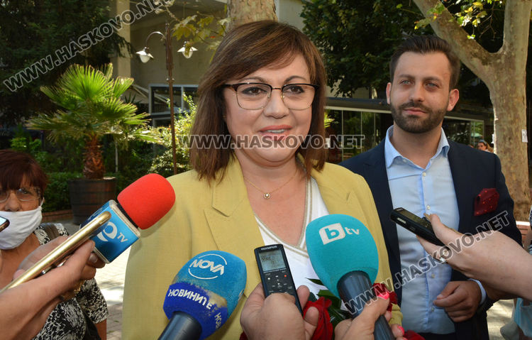 Нинова призова в Хасково активистите от БСП да се върнат на протеста