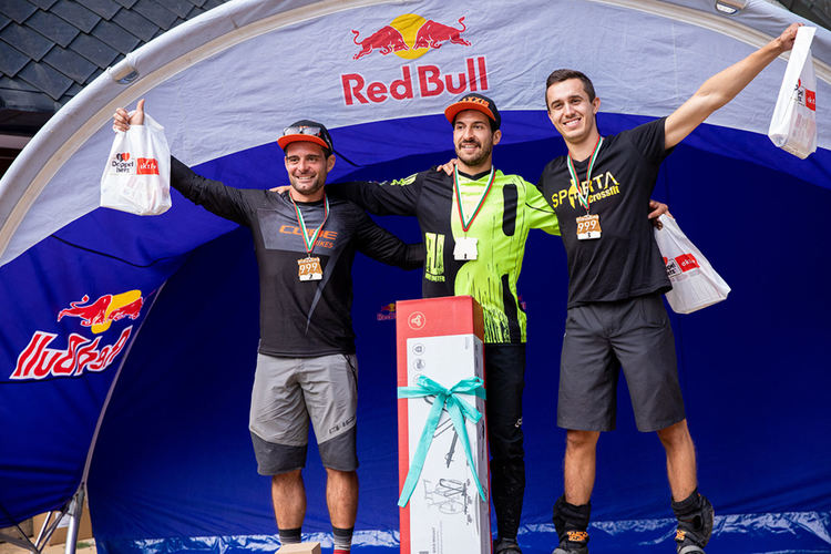 Пампорово прие едно от най-трудните и интересни състезания в планинското колоездене за годината 