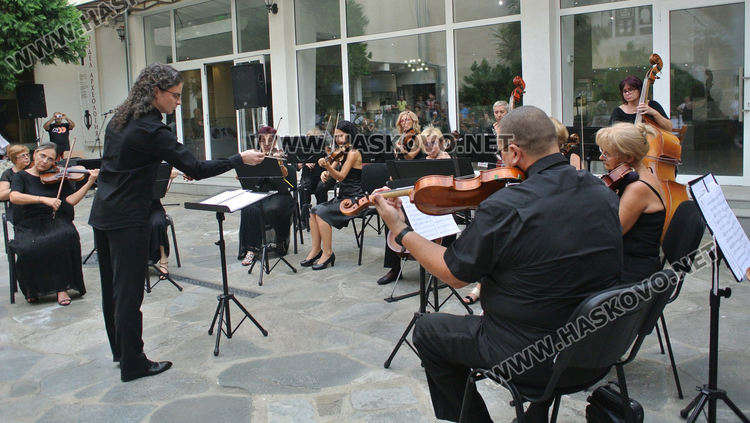 Музиката разказва за Хасково