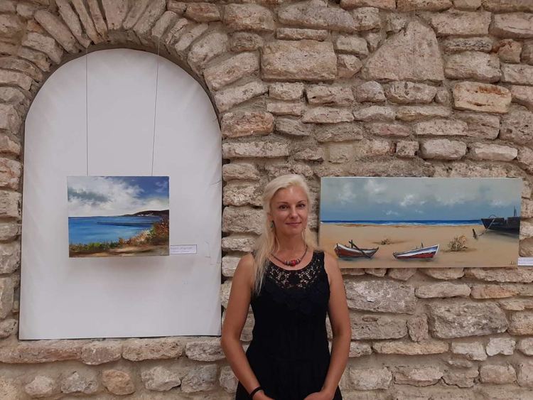 Художничката Милена Костуркова: Обожавам морето и необяснимата му магия