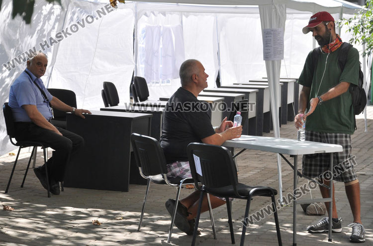 10 работодатели обявиха свободни места на трудова борса в Хасково