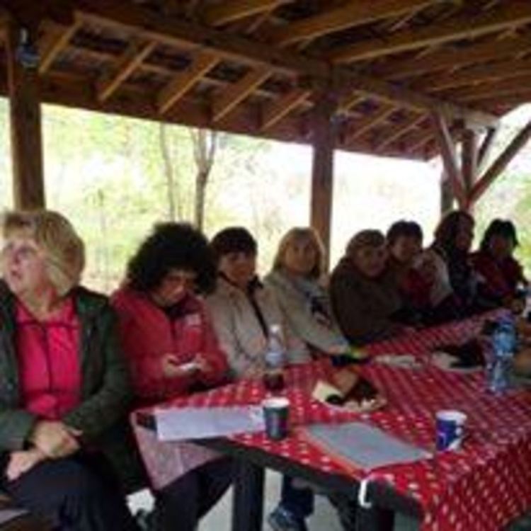 Поети ще лекуват душите на "Св. Панталеймон"