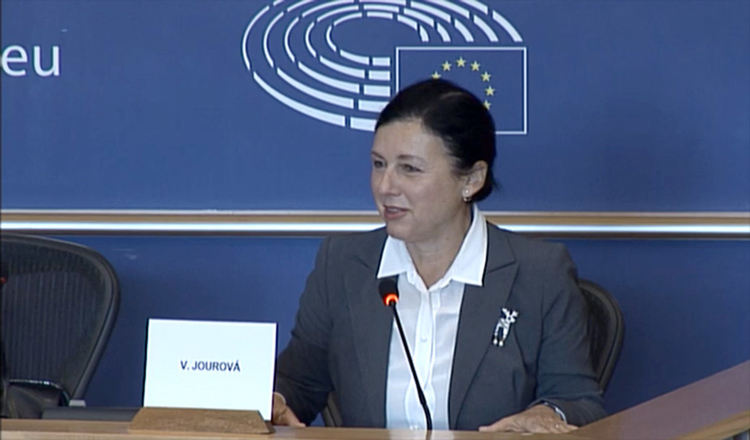 Какво се каза за България в комисията на Европейския парламент по граждански свободи (видео)