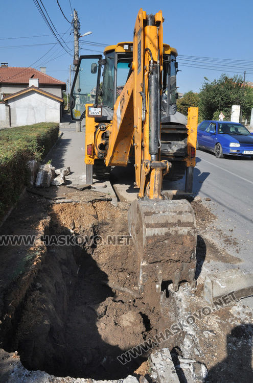 Множество аварии в „Болярово“, спряха водата на целия квартал