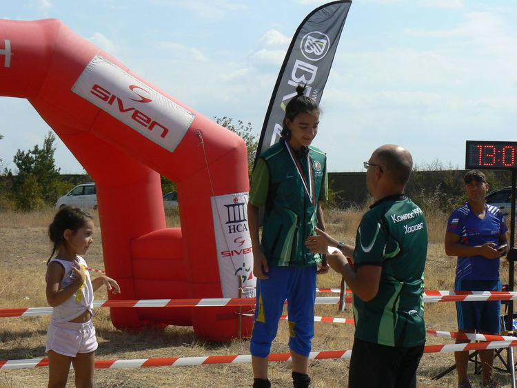 Седем медала за младежите и ветераните от Хасково от Националното по ориентиране
