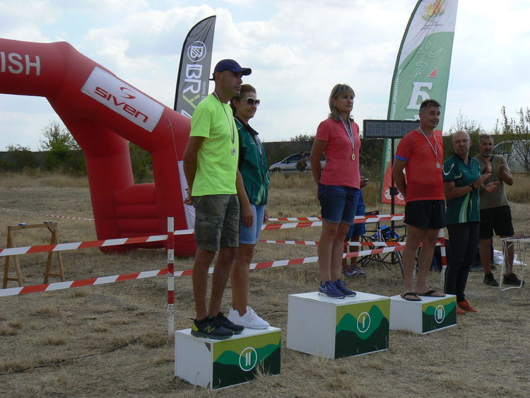 Седем медала за младежите и ветераните от Хасково от Националното по ориентиране