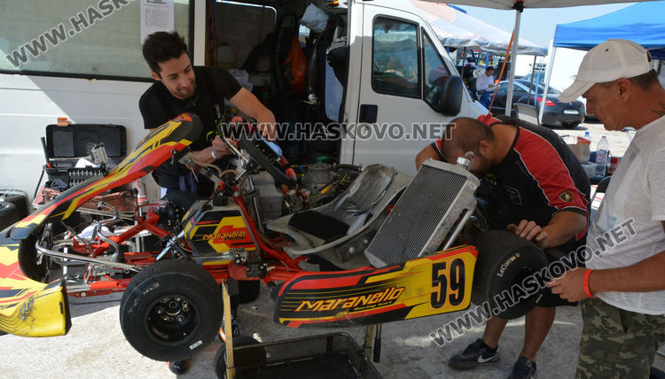 31 пилоти на картинг пистата край Хасково