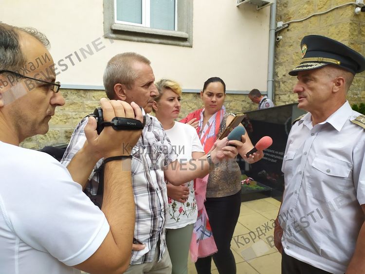 Кърджали почете паметта на огнеборците,проявили себеотрицание, пожарникарите честват професионален празник