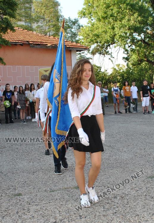 В ПМГ-Хасково учителите решават сами за онлайн часовете