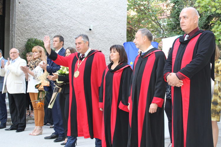 Откриха новата учебна година в Медицинския филиал, предстои ремонт на общежитията