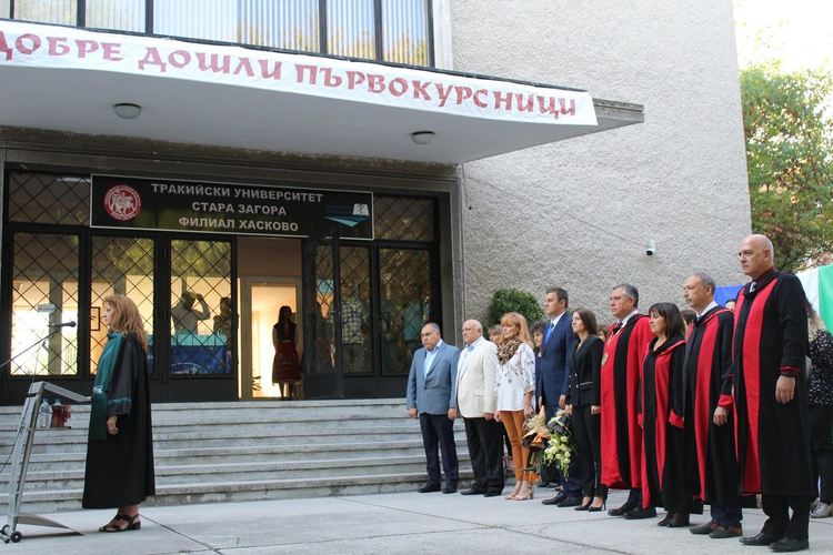 Откриха новата учебна година в Медицинския филиал, предстои ремонт на общежитията