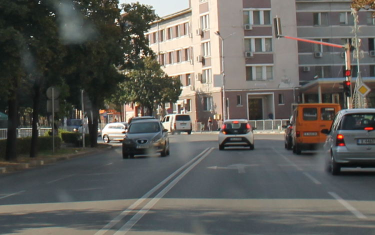 Множество димитровградчани без фарове и на първия учебен ден